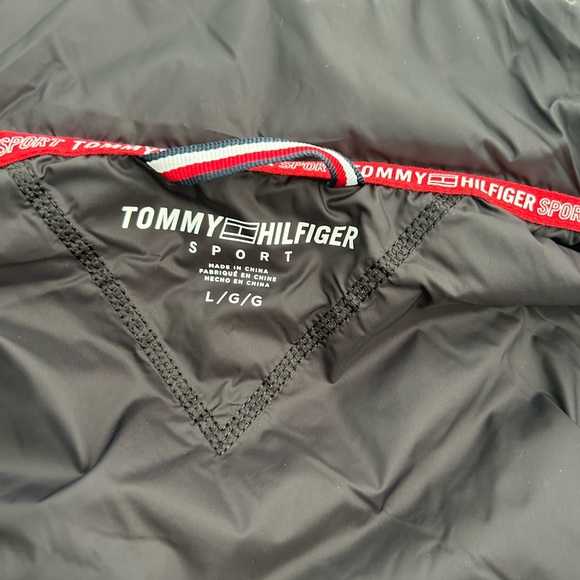 New Tommy Hilfiger Adults Yacht Jacket Size Large NWT - Picture 7 of 8